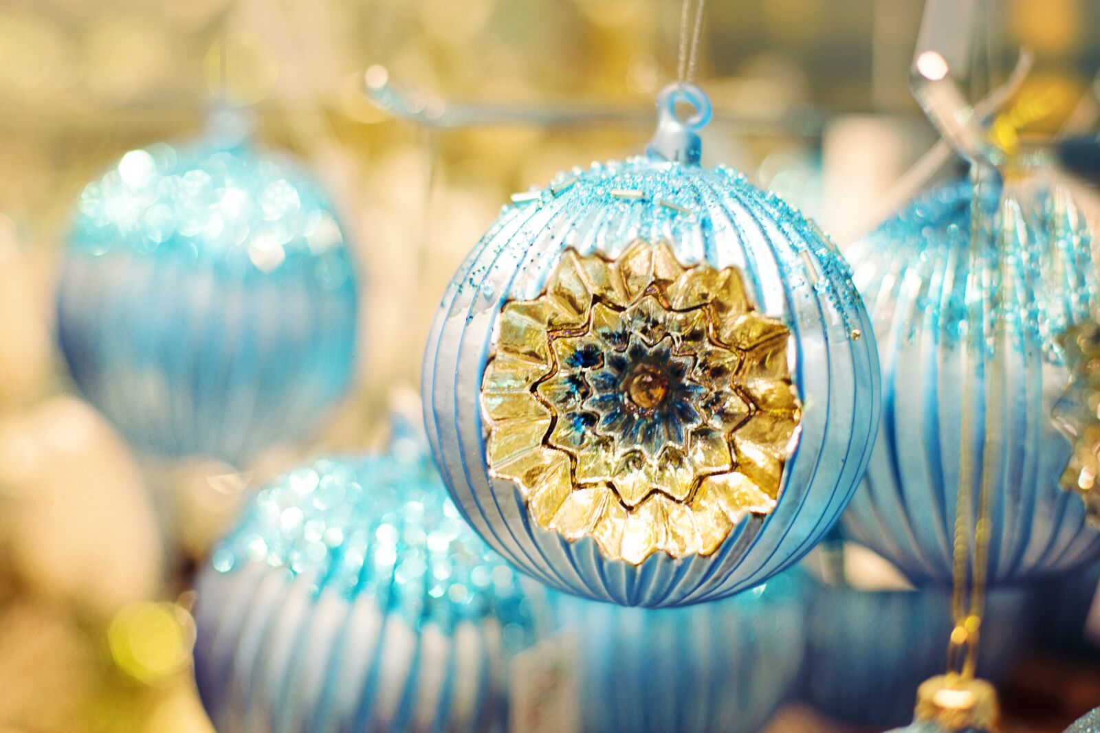 Canon EF 50mm F1.4 USM sample photo. Christmas ornaments, ornaments, blue photography
