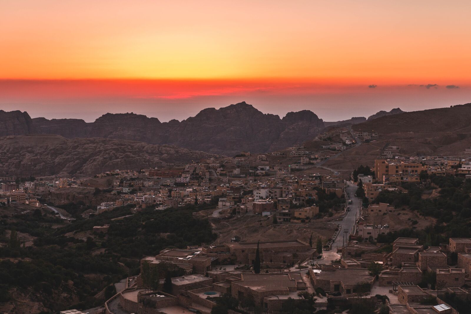Canon EOS 70D sample photo. Jordan, town, sunset photography