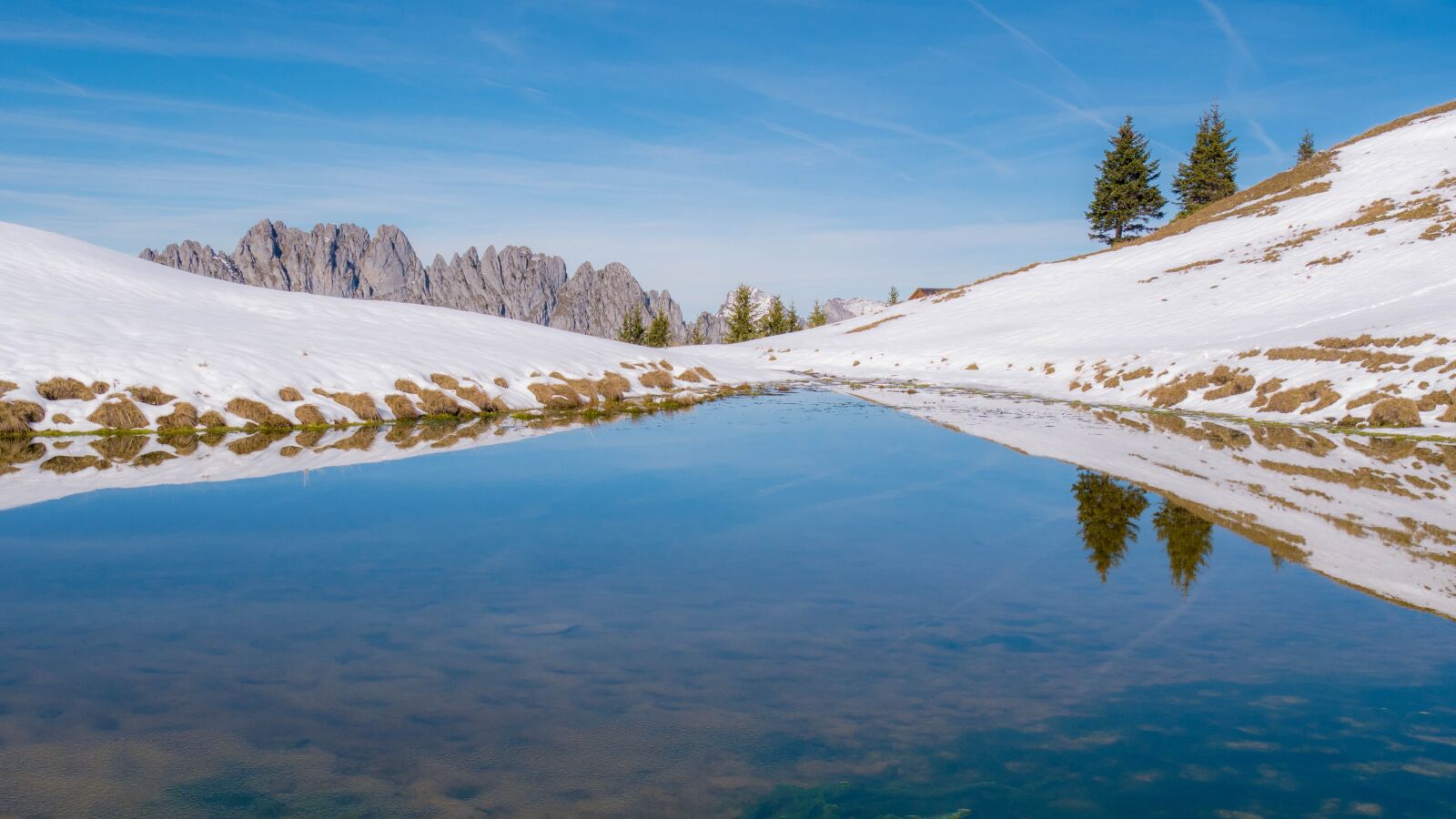 Panasonic DMC-G81 sample photo. Bergsee, blue sky, mountain photography
