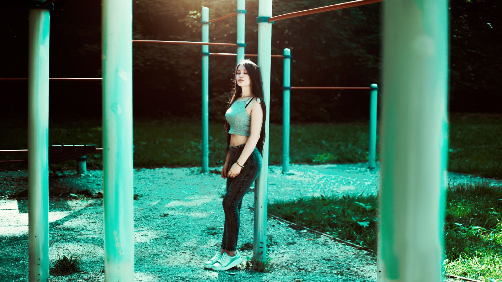 Canon EOS 5D Mark III sample photo. Tall jeans, skinny jeans photography
