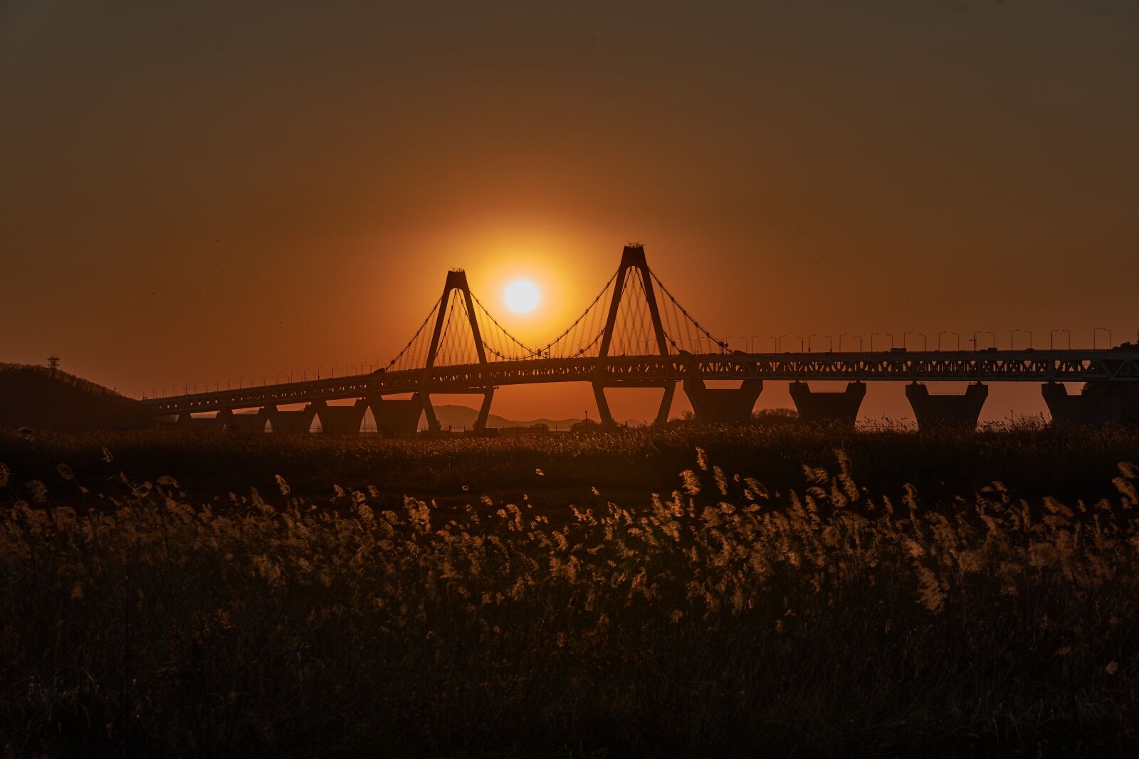 Sony a7 III + Sigma 70-200mm F2.8 EX DG OS HSM sample photo. Bridge, sunset, landscape photography