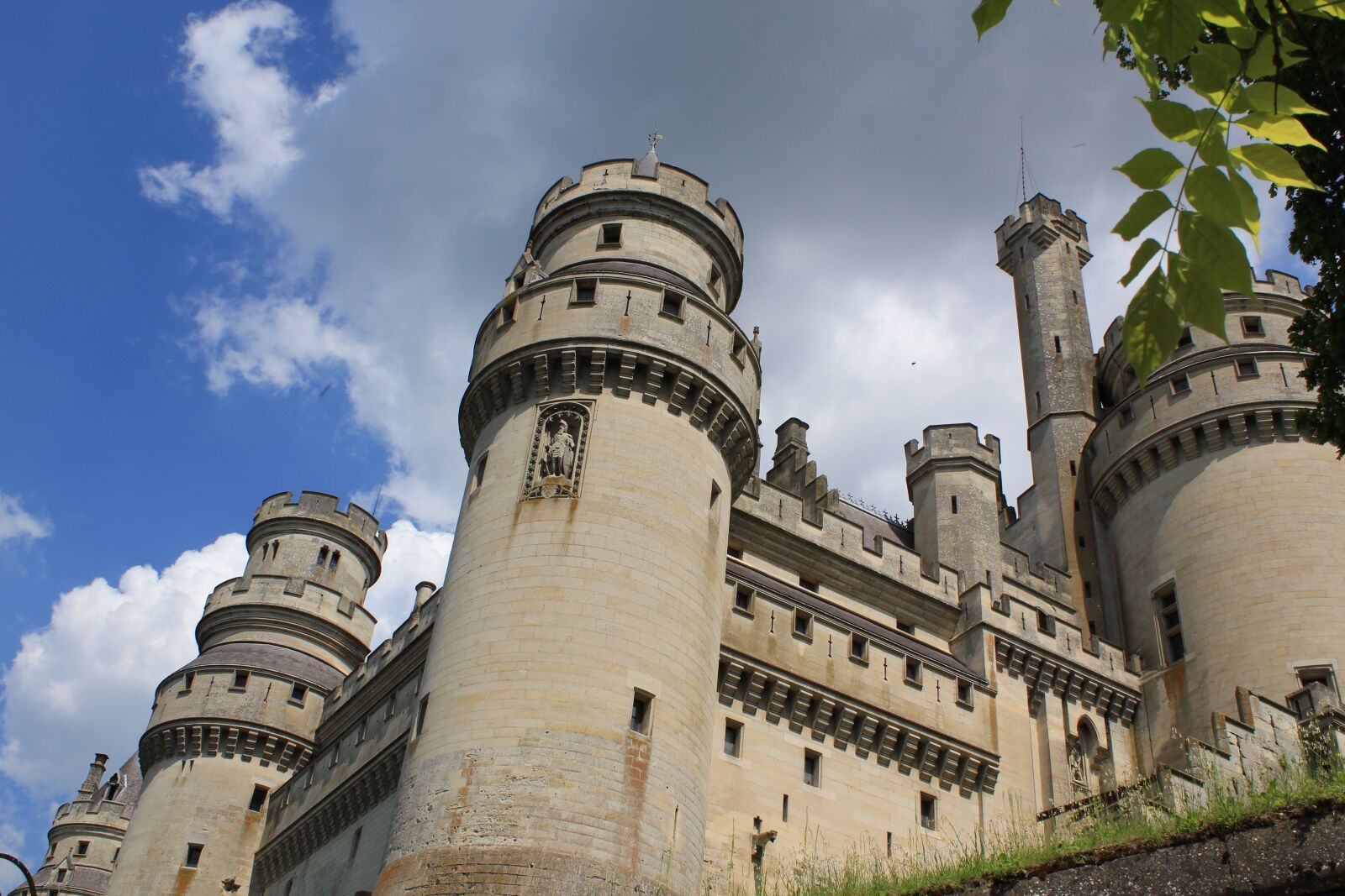Canon EOS 550D (EOS Rebel T2i / EOS Kiss X4) sample photo. Castle, pierrefonds, oise photography