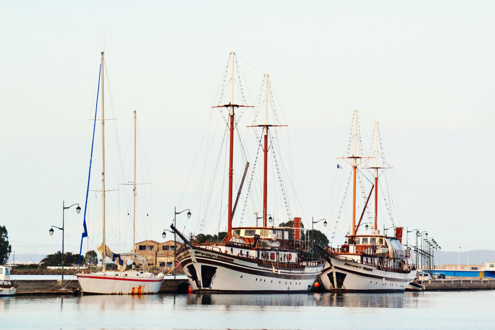 Nikon D3100 sample photo. Boats, port, sea photography