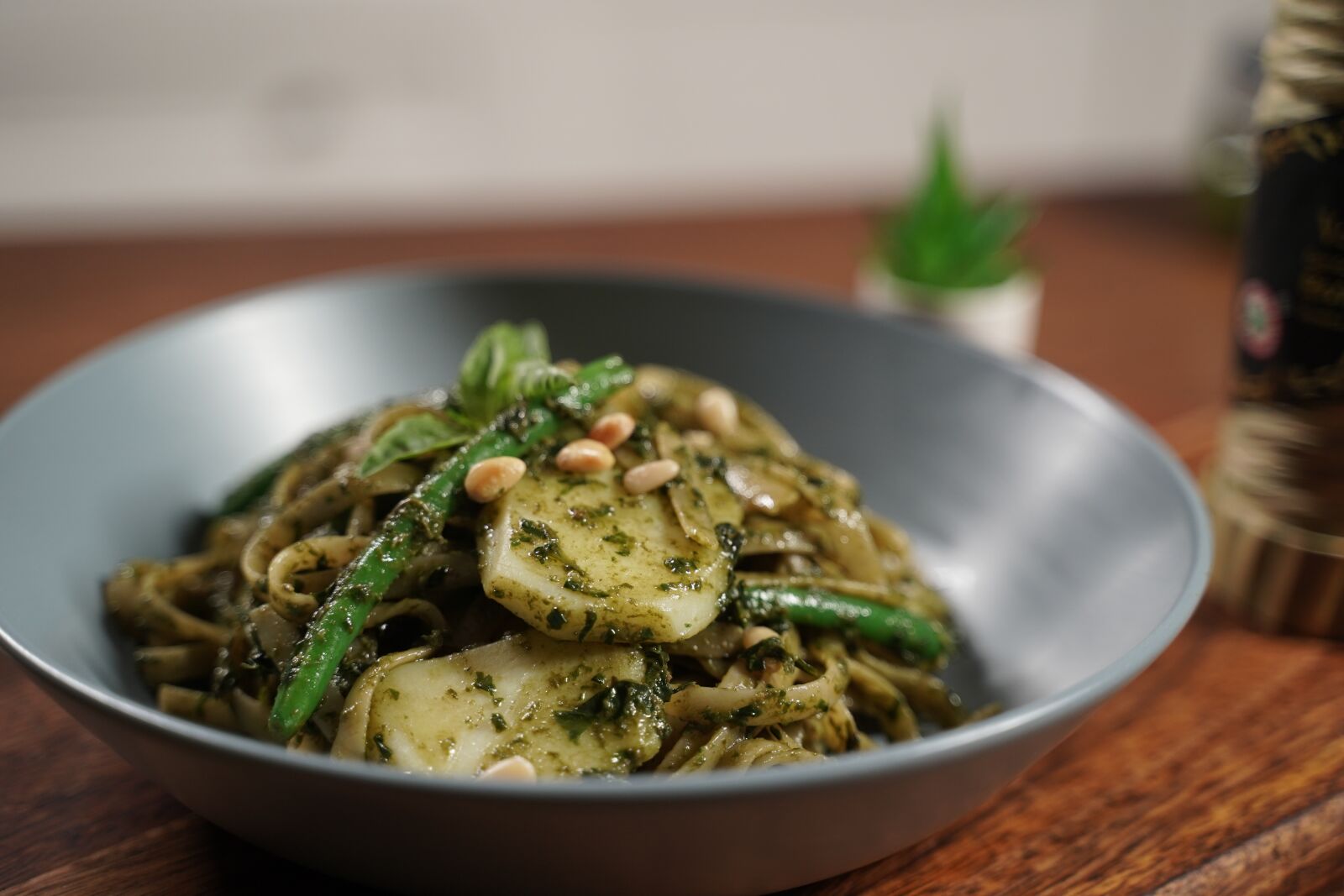 Sony a7 III + Tamron 28-75mm F2.8 Di III RXD sample photo. Pasta, basil fest, spaghetti photography