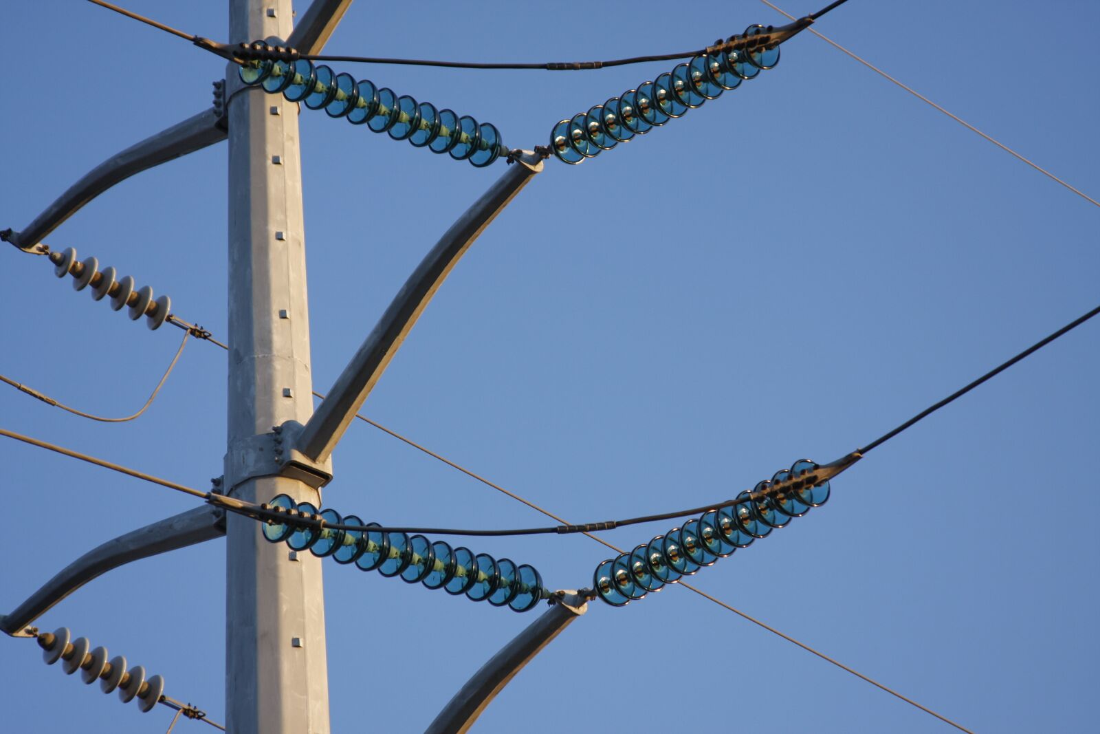 Canon EOS 40D sample photo. Power lines, glass, blue photography