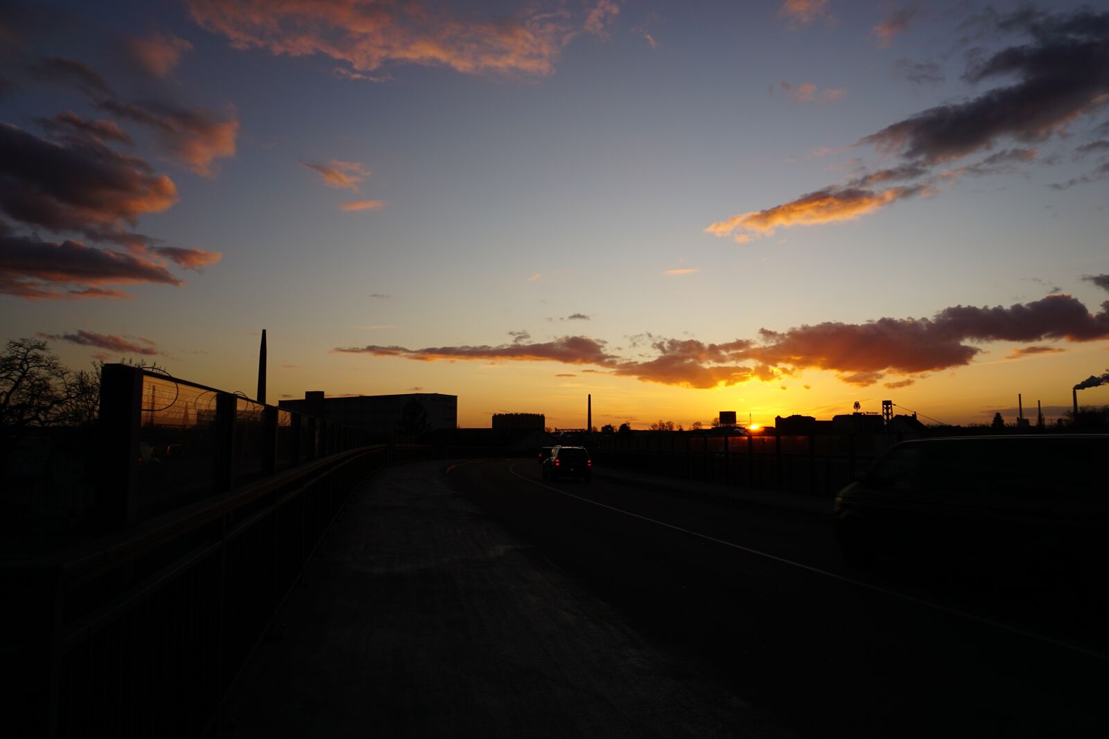 Sony a6000 sample photo. Sunset, sun, road photography