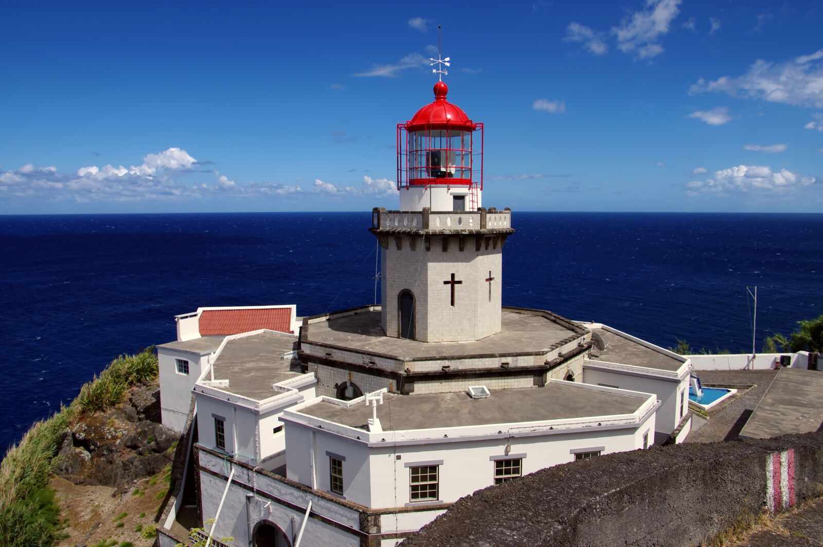 Pentax K-7 sample photo. Lighthouse, azores, ocean photography