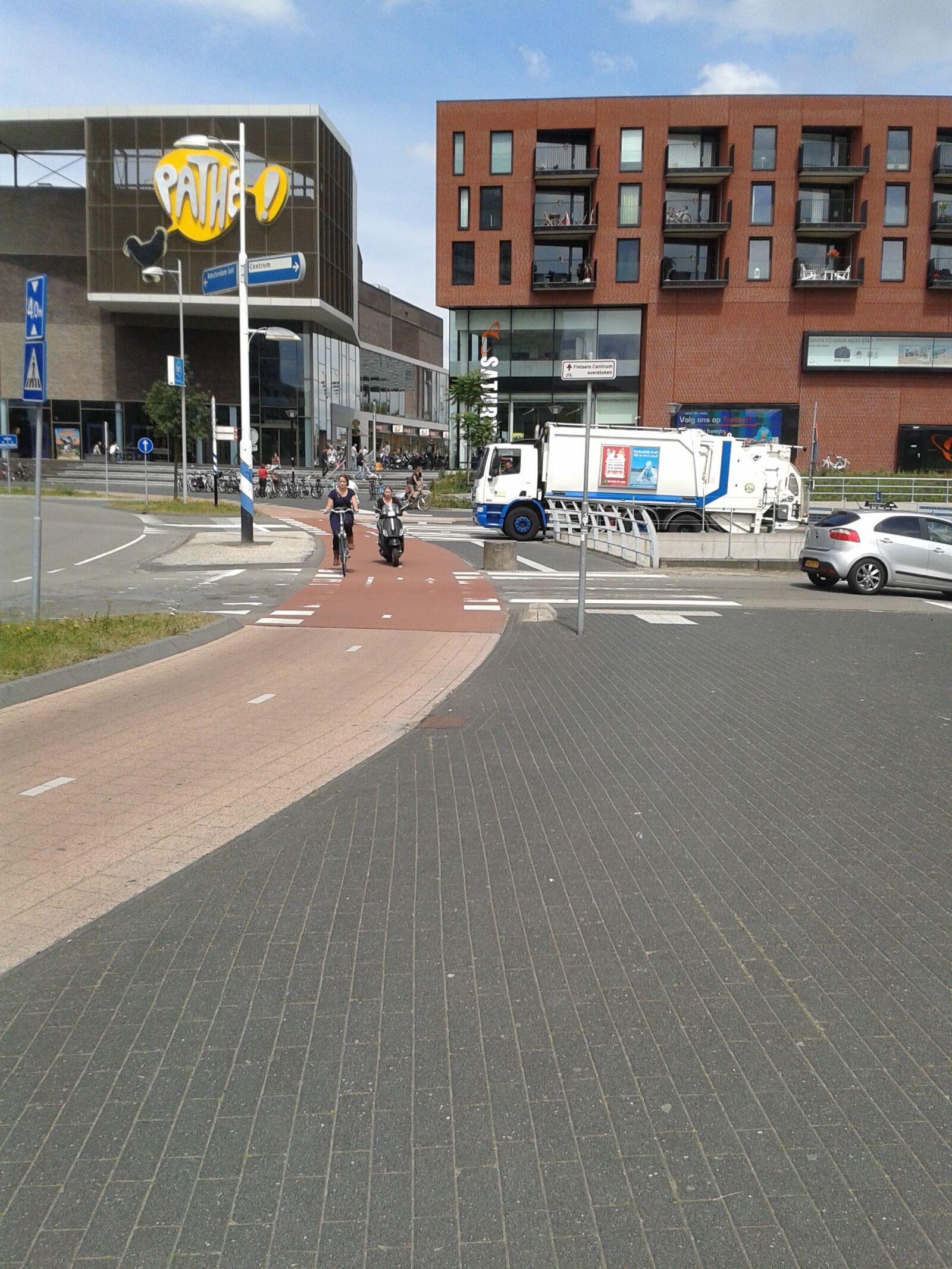 Samsung Galaxy S3 Mini sample photo. Amsfoort, netherlands, city photography