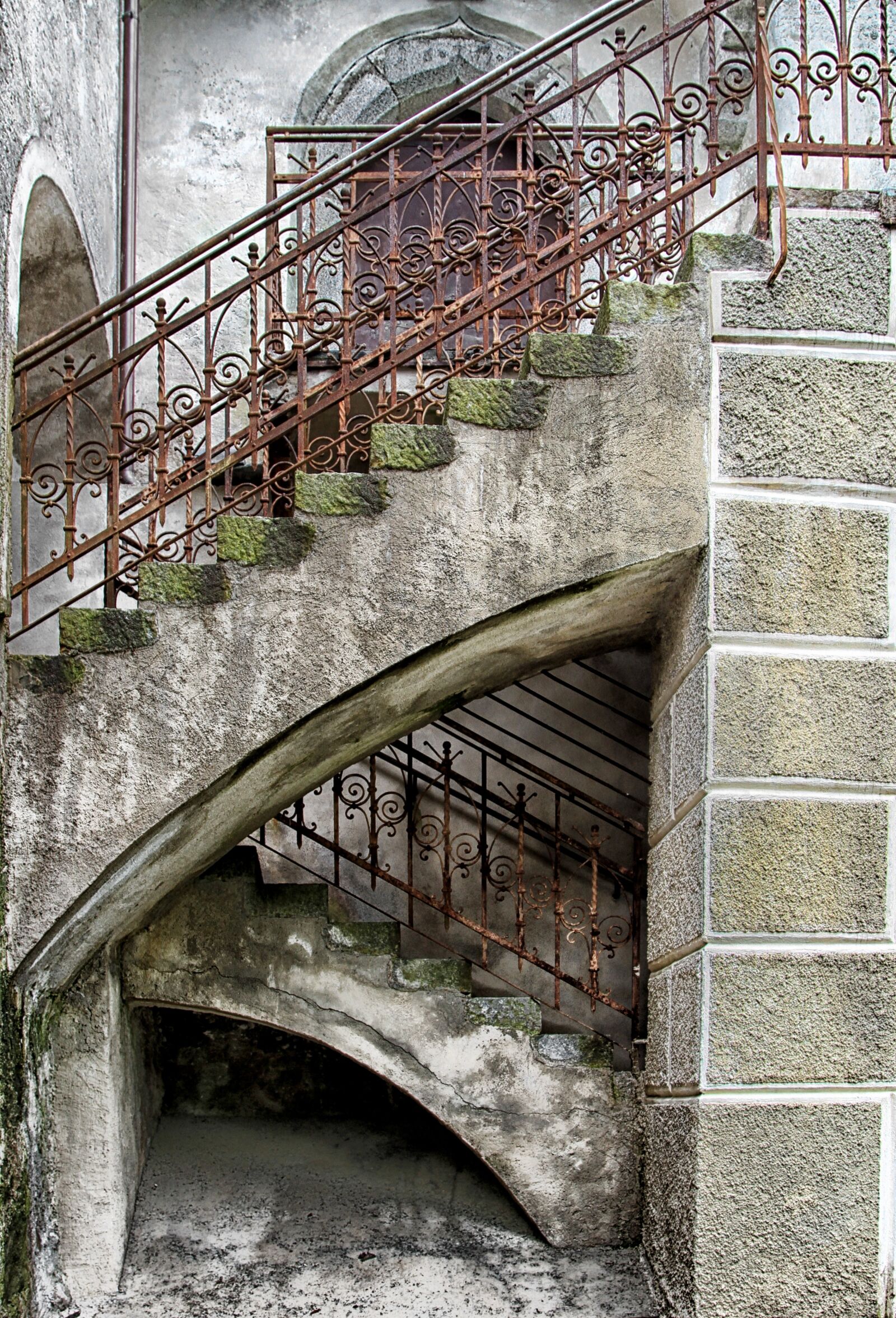 Canon EOS 7D sample photo. Castle, stone stairway, historically photography