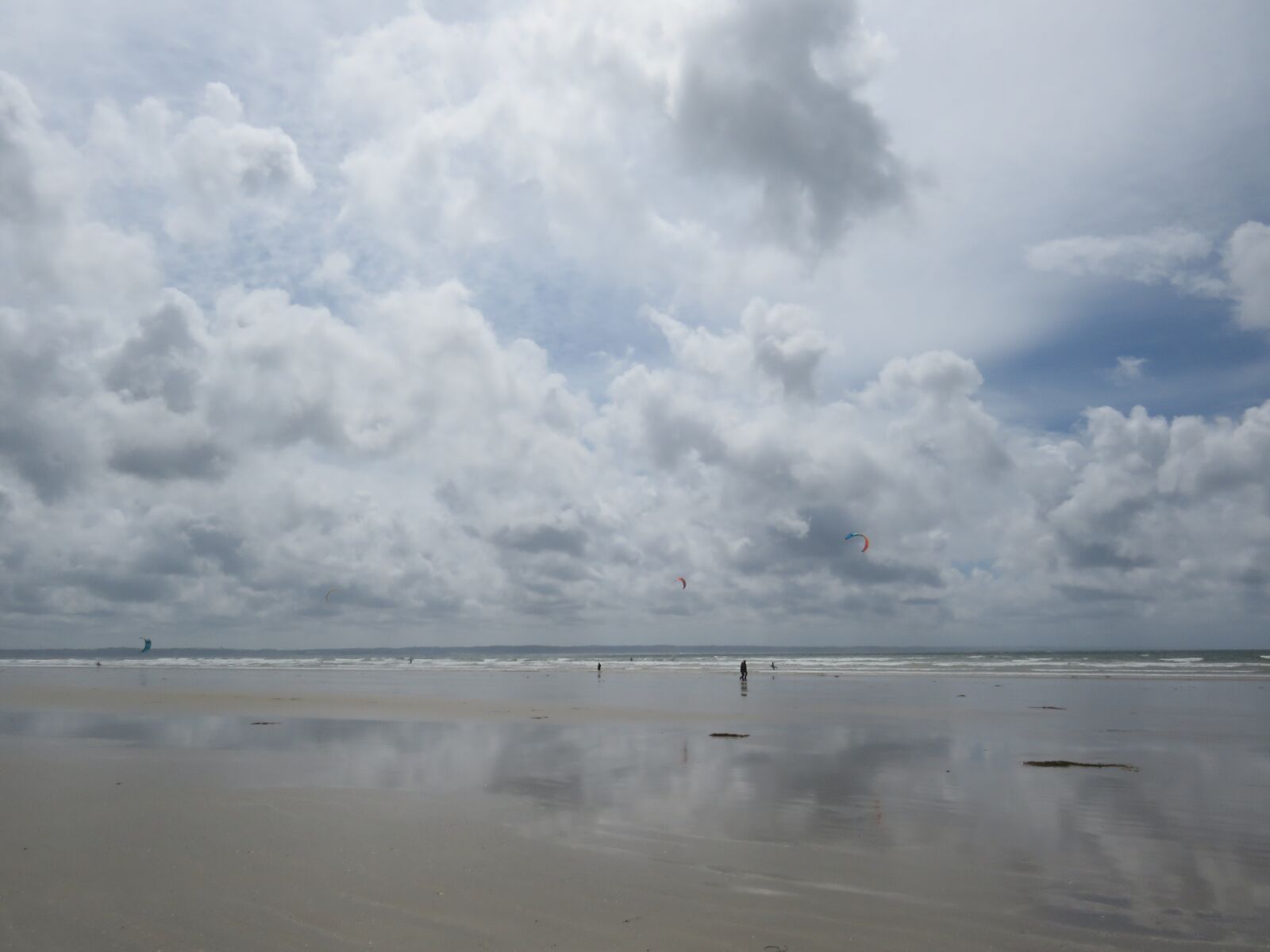 Canon PowerShot SX540 HS sample photo. Beach, sky, reflection photography