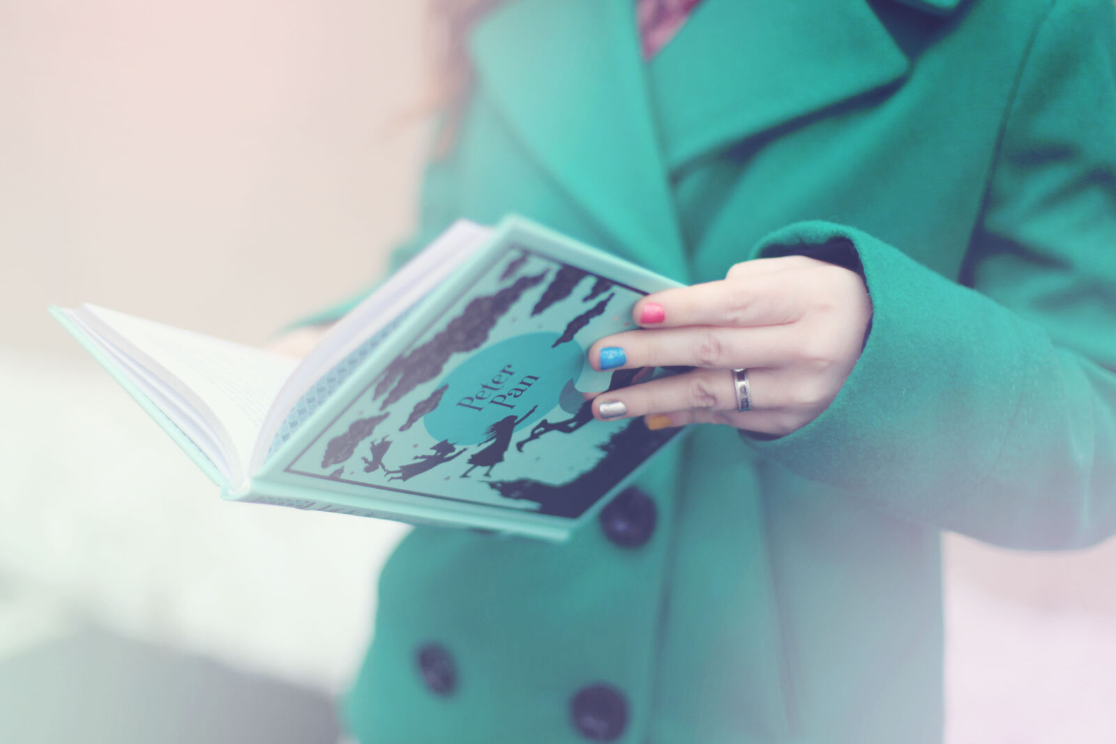 Canon EOS 5D Mark II sample photo. Alone, book, coat, fairy photography