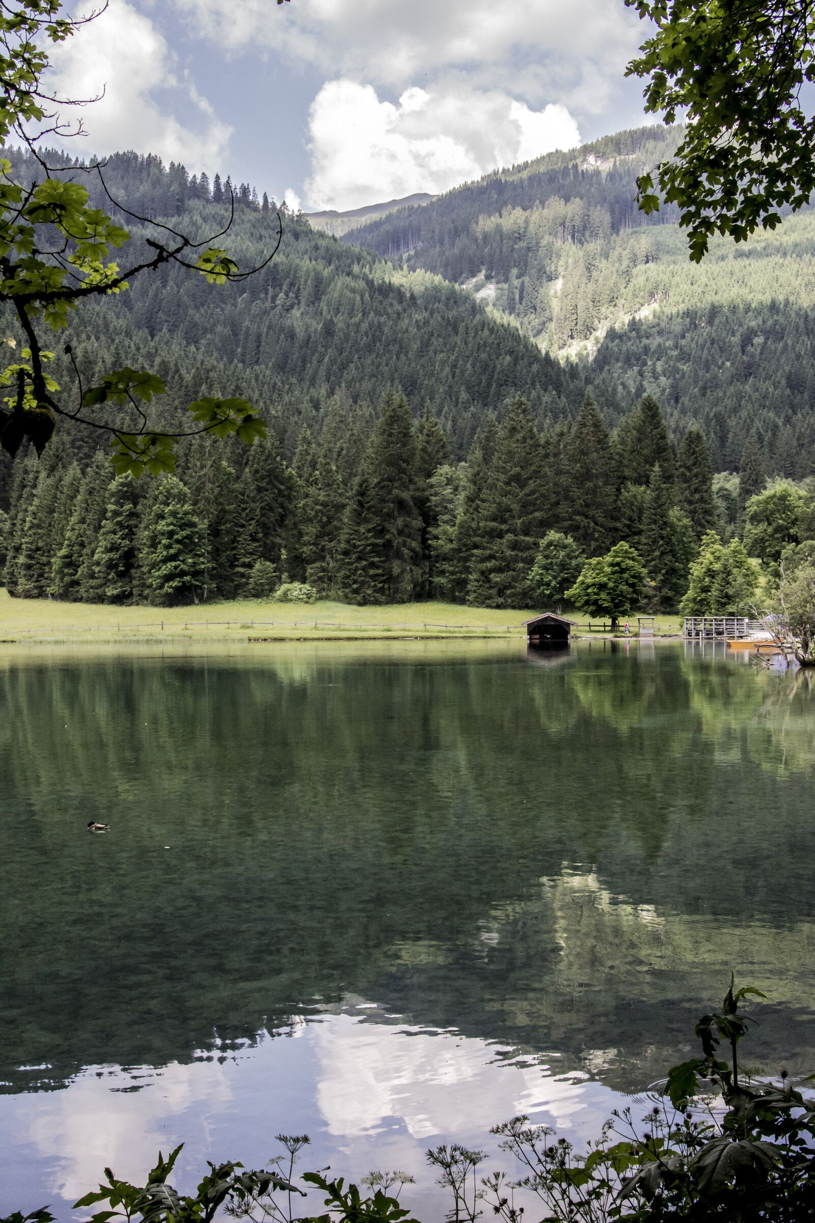 Canon EOS 600D (Rebel EOS T3i / EOS Kiss X5) sample photo. Hunter lake, lake, water photography