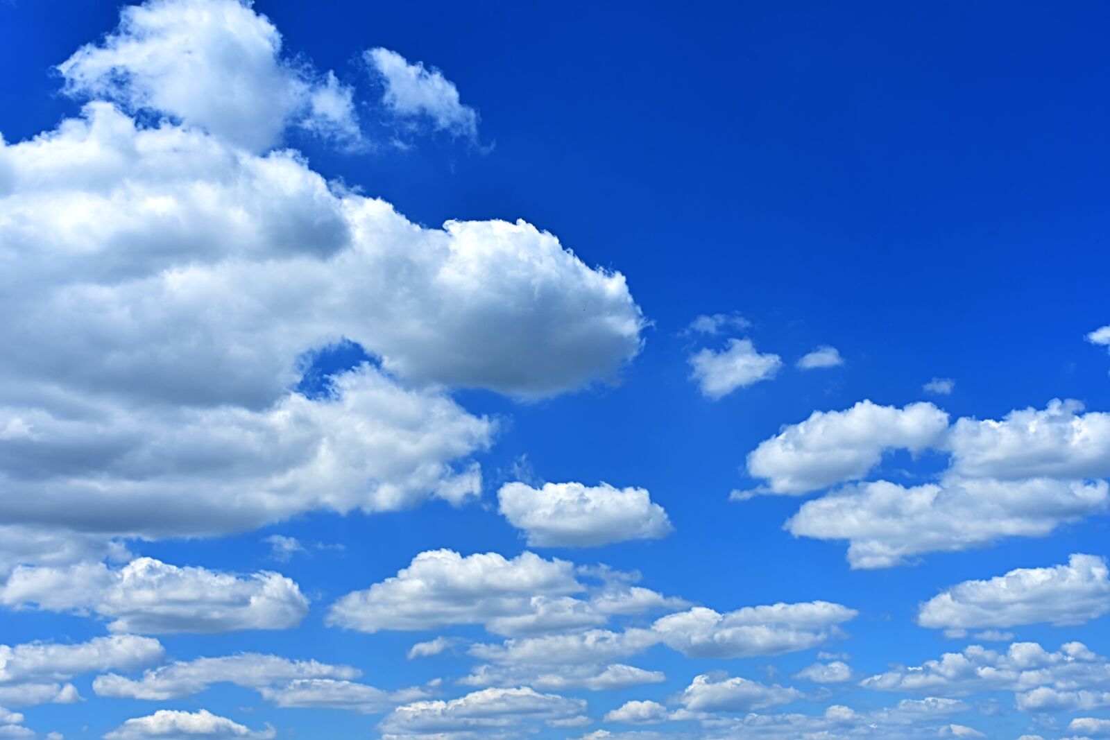 Nikon D7200 sample photo. Clouded sky, clouds, cumulus photography