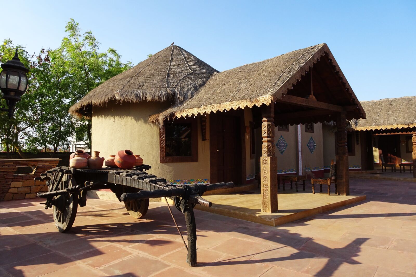 Sony Cyber-shot DSC-HX90V sample photo. Hut, rustic, thatched photography