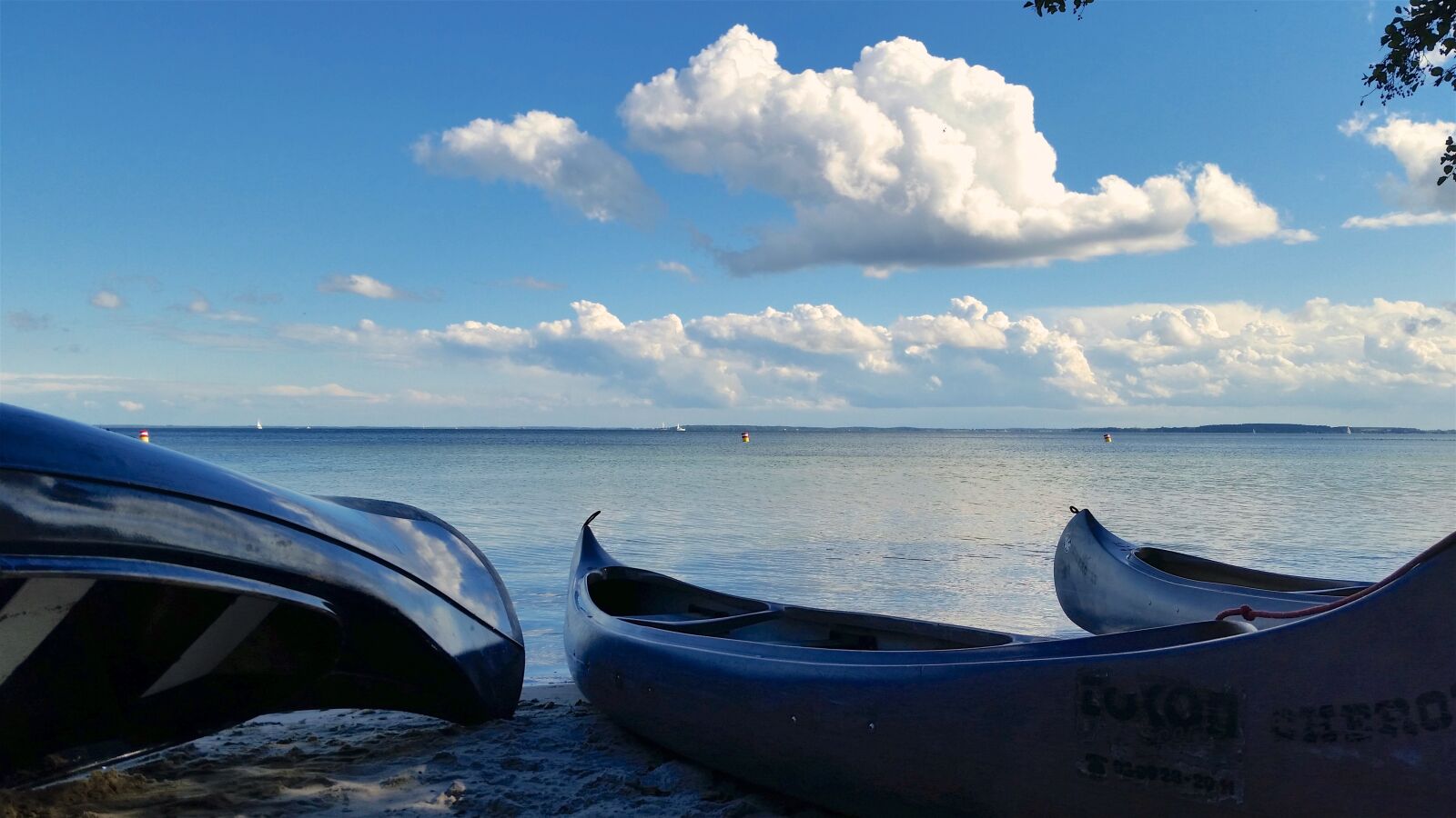 Samsung Galaxy S5 sample photo. Beach, klink, sky photography
