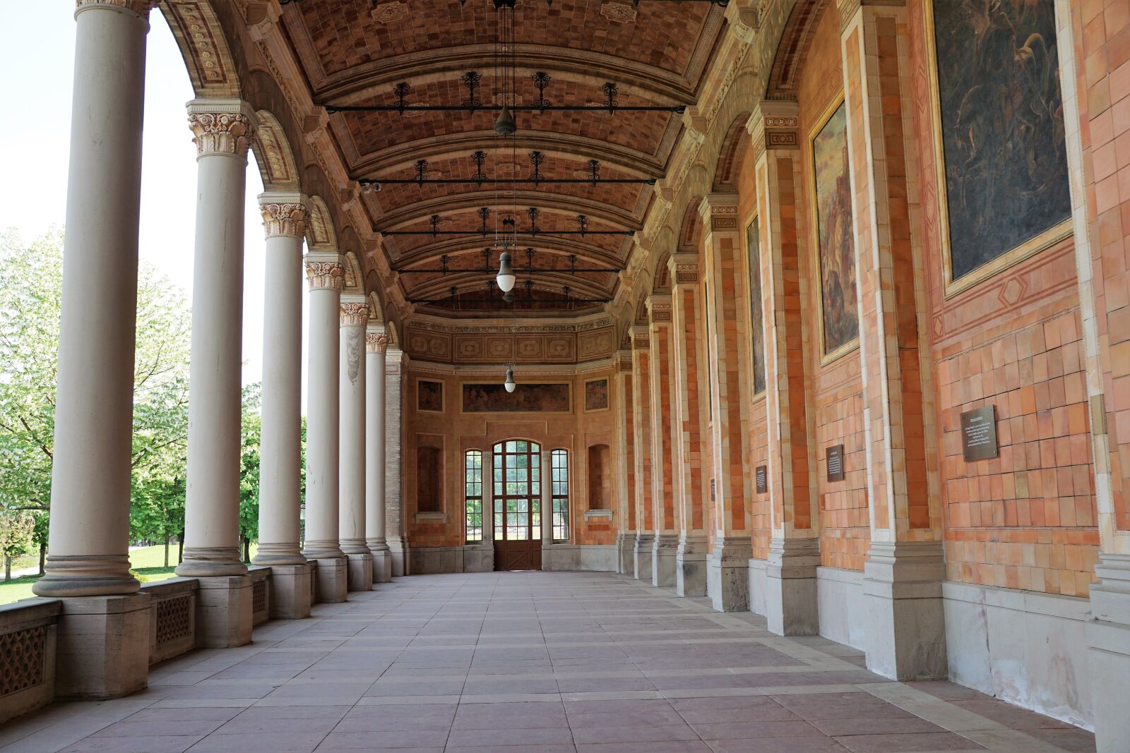 Sony ILCA-77M2 + Sony DT 16-50mm F2.8 SSM sample photo. Pump room, baden baden photography