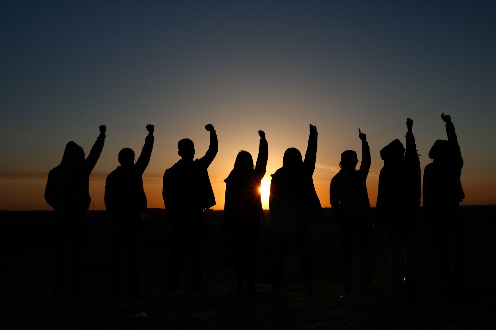 Canon EOS 760D (EOS Rebel T6s / EOS 8000D) sample photo. Silhouette, sunset, dawn photography