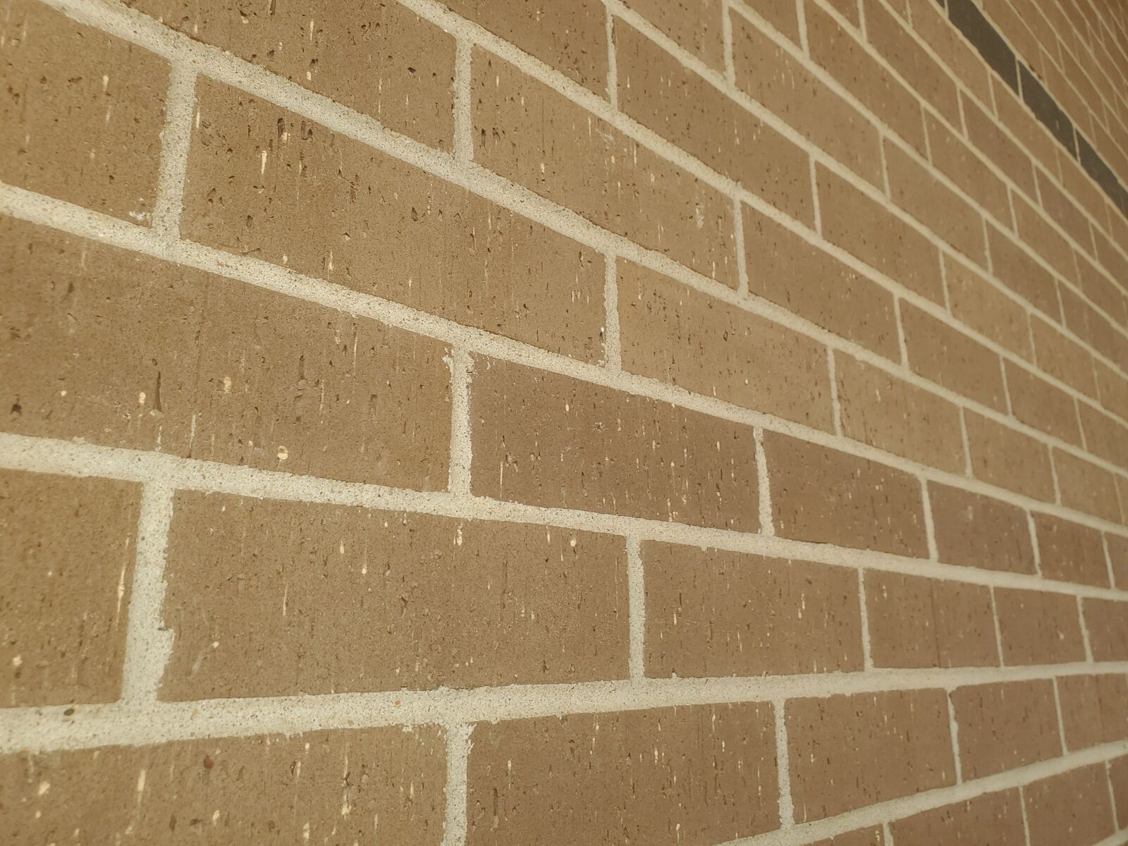 Samsung Galaxy S10e sample photo. Bricks, brick wall, blocks photography