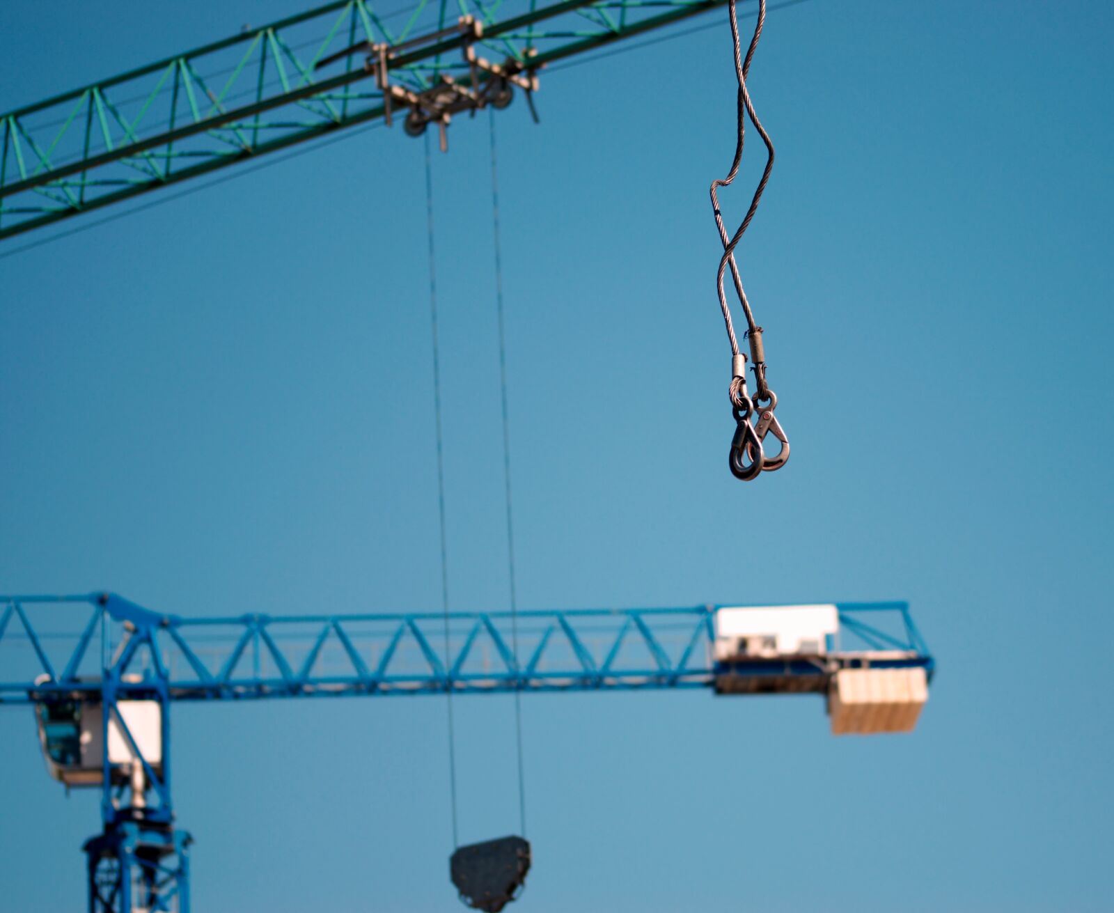 Nikon D5300 sample photo. Hooks, crane, equipment photography