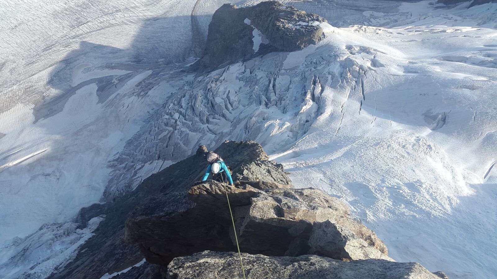 Samsung Galaxy Alpha sample photo. Climb, alpine climbing, climber photography