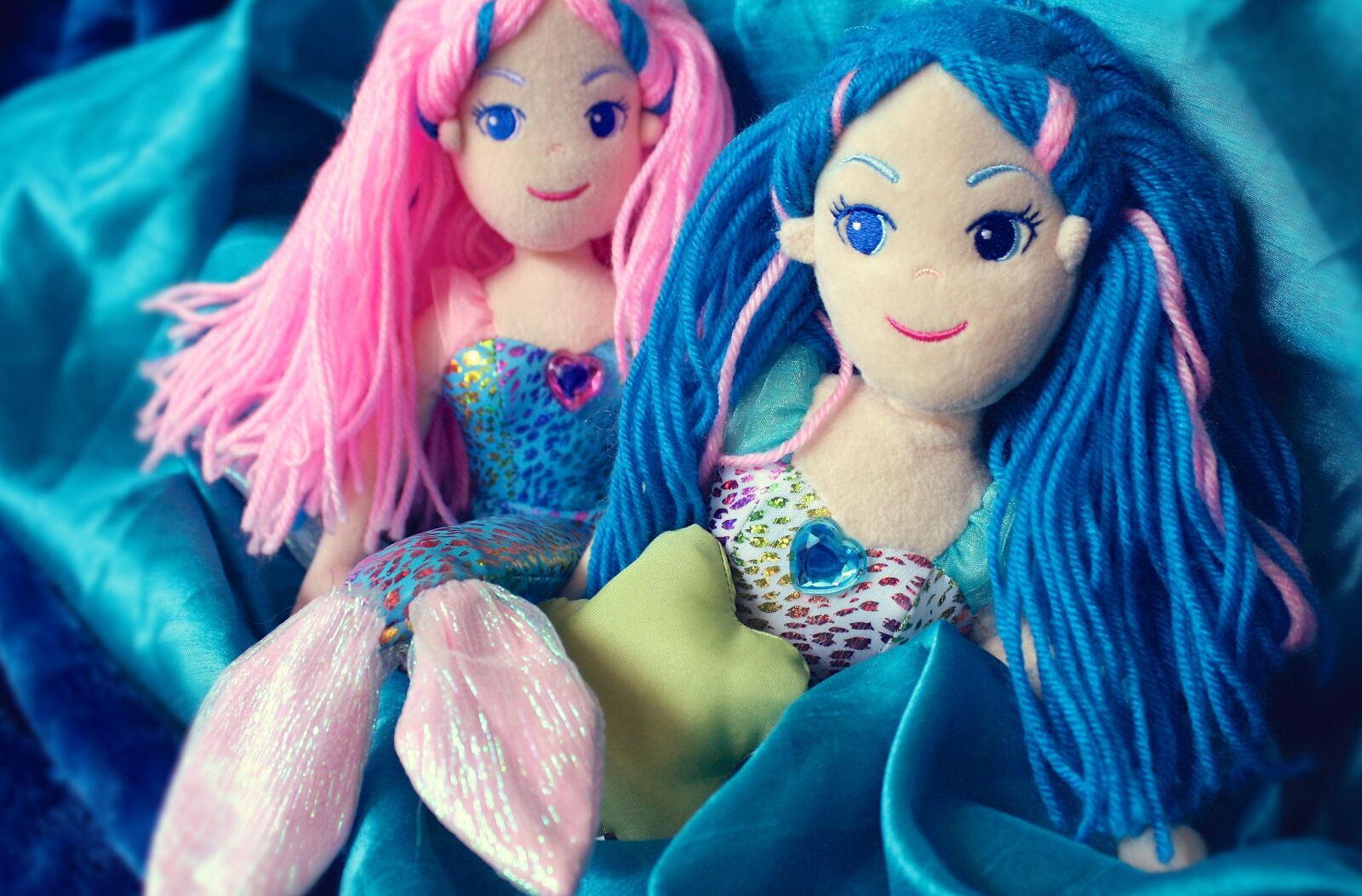 Canon EOS 1000D (EOS Digital Rebel XS / EOS Kiss F) sample photo. Mermaid, sea, toy photography