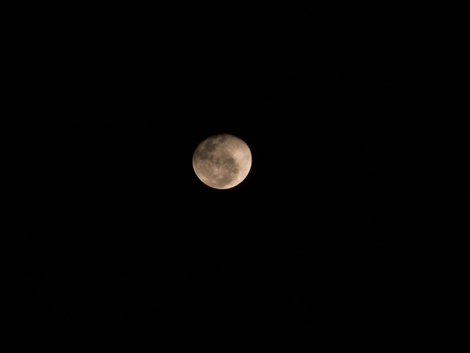 Samsung Galaxy Camera 2 sample photo. Moon, night photography