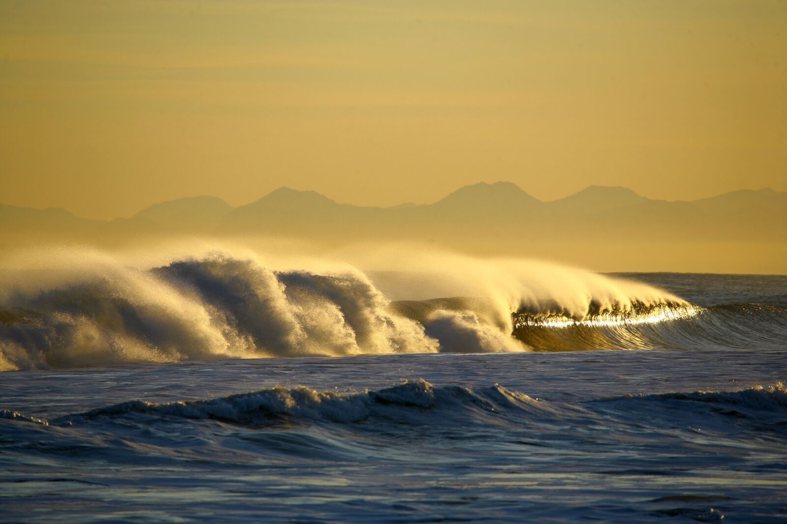 Canon EOS 5D sample photo. The pacific ocean, wave photography