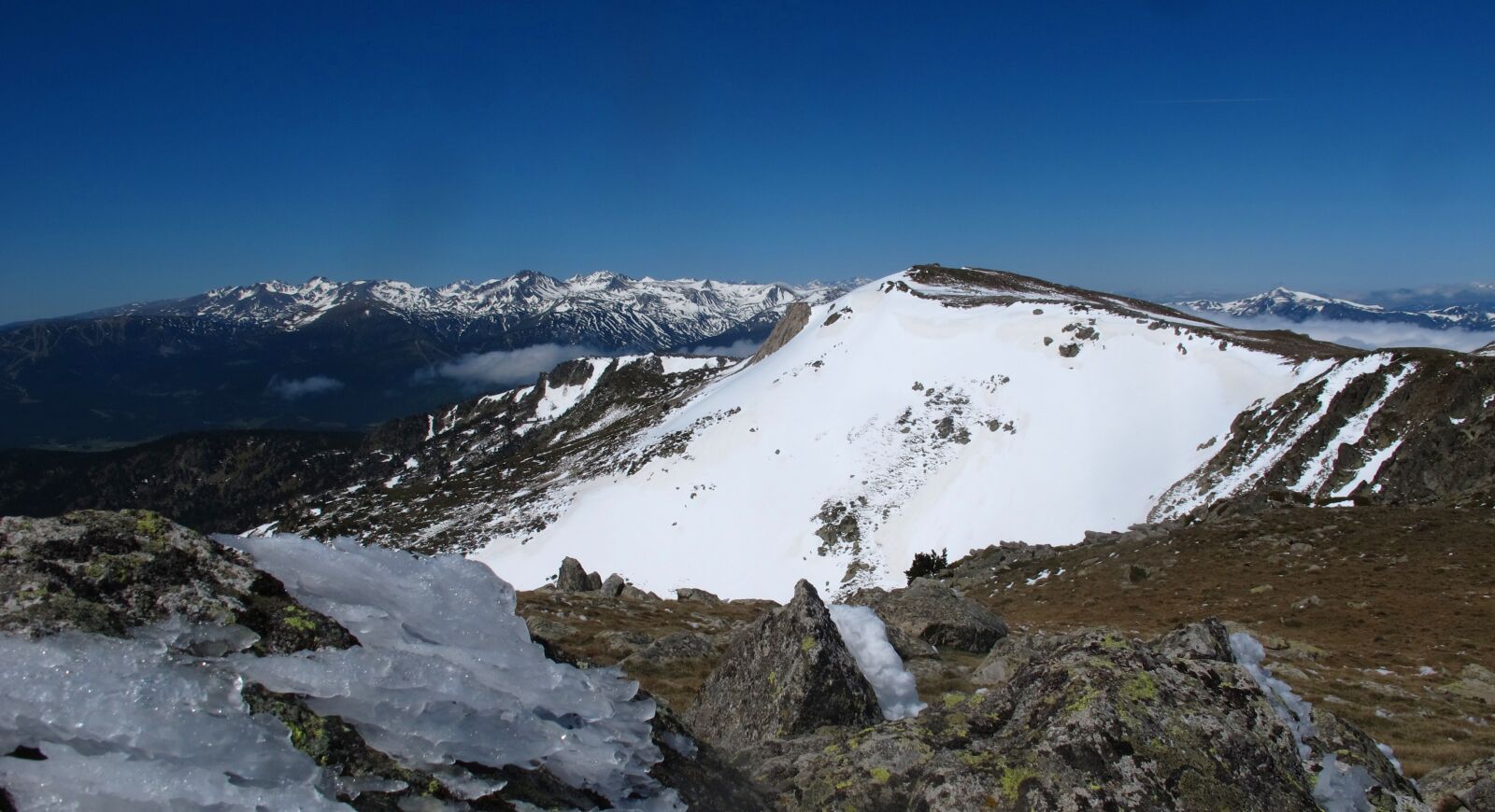 Canon PowerShot G12 sample photo. Mountain, snow, pyr n photography