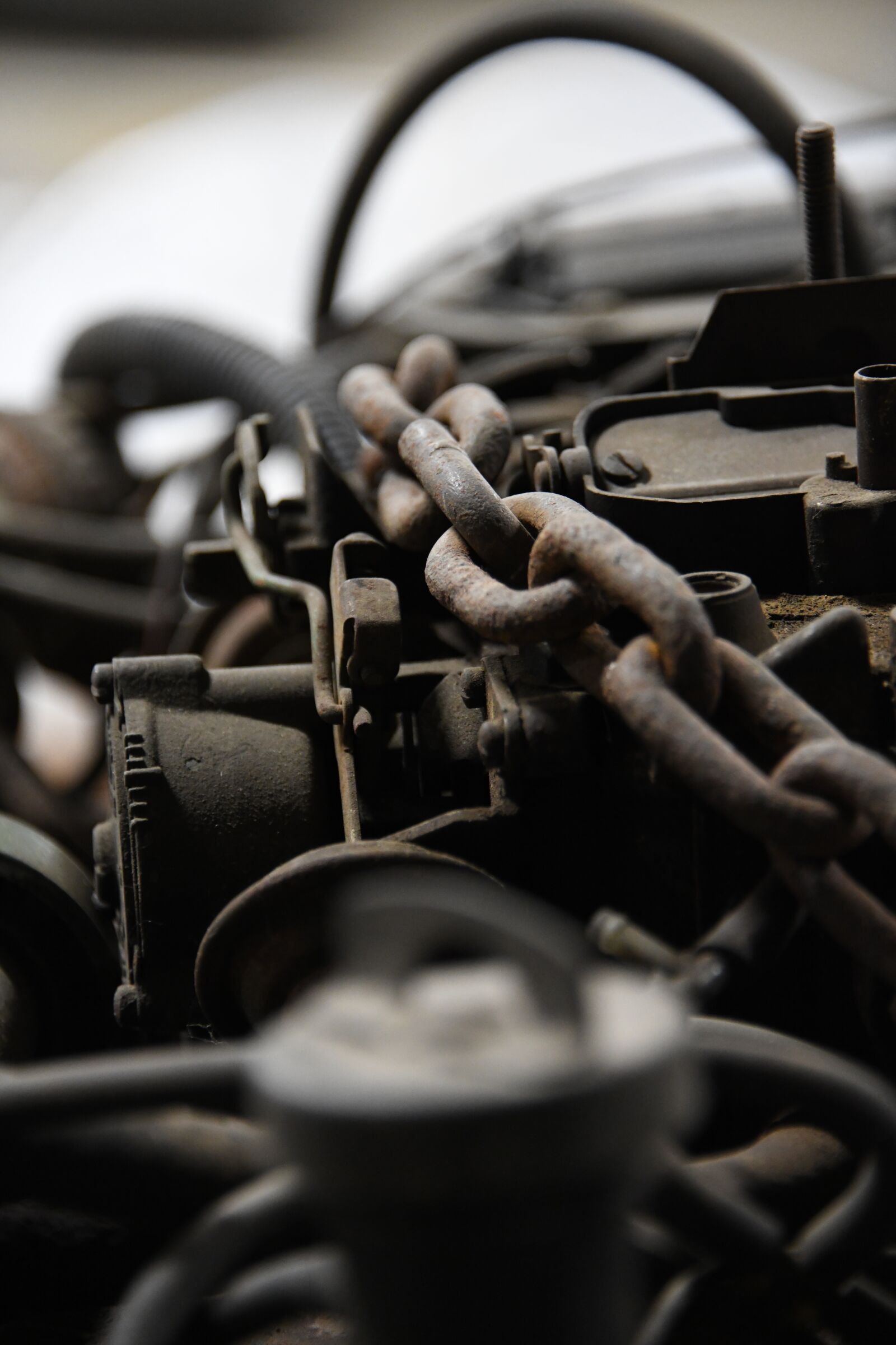 Nikon D850 sample photo. Engine, metal, chain photography