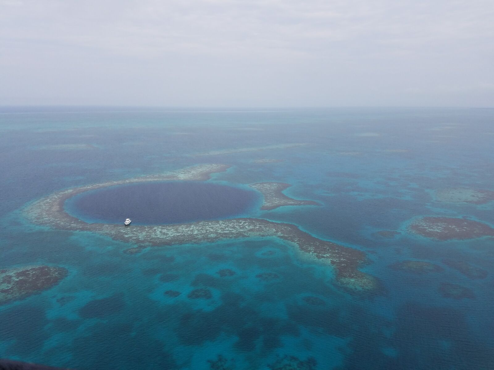 Samsung Galaxy S7 Edge sample photo. Blue hole, natural wonder photography