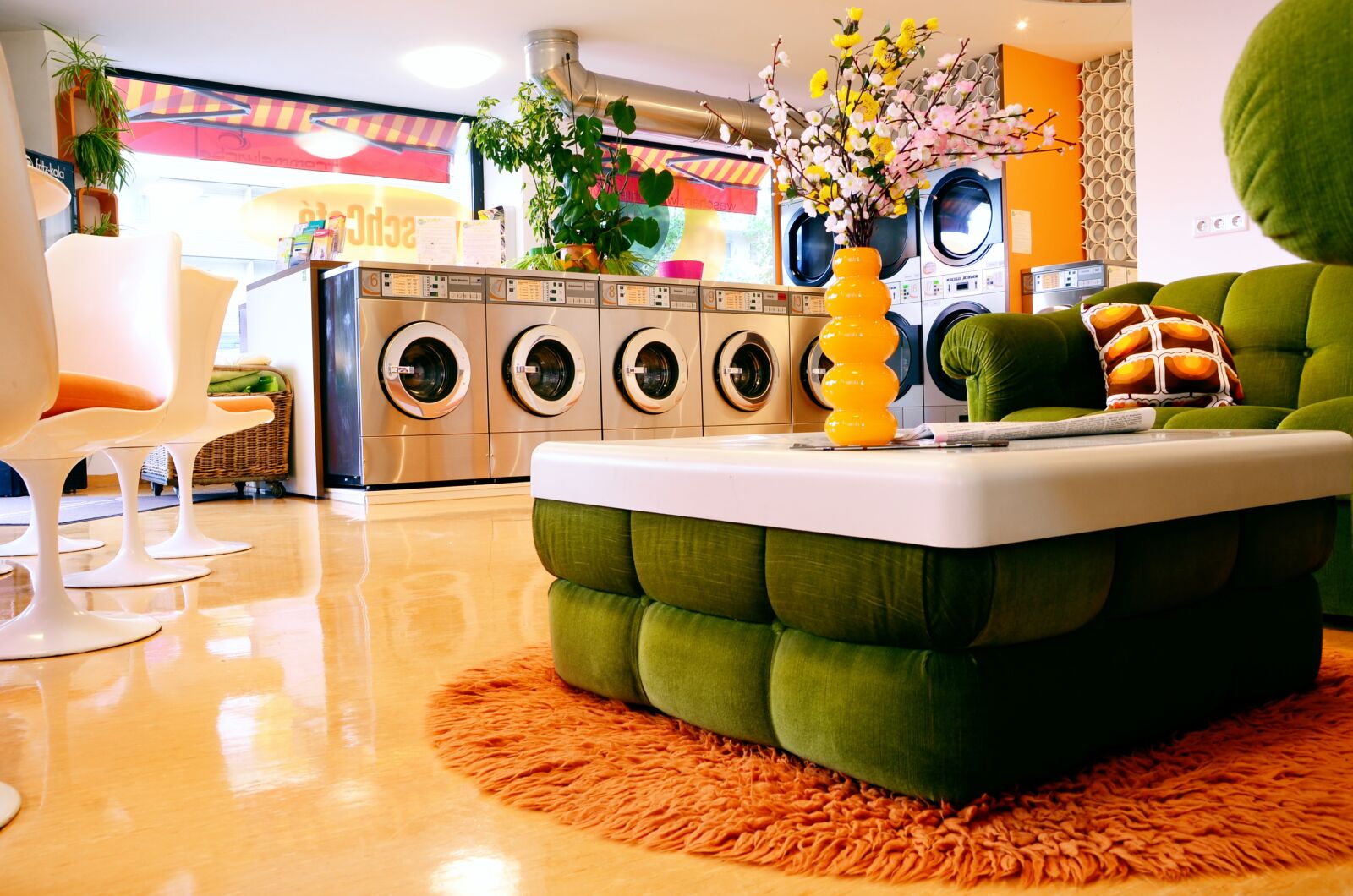 Nikon D5100 sample photo. Flokati, launderette, washing machine photography