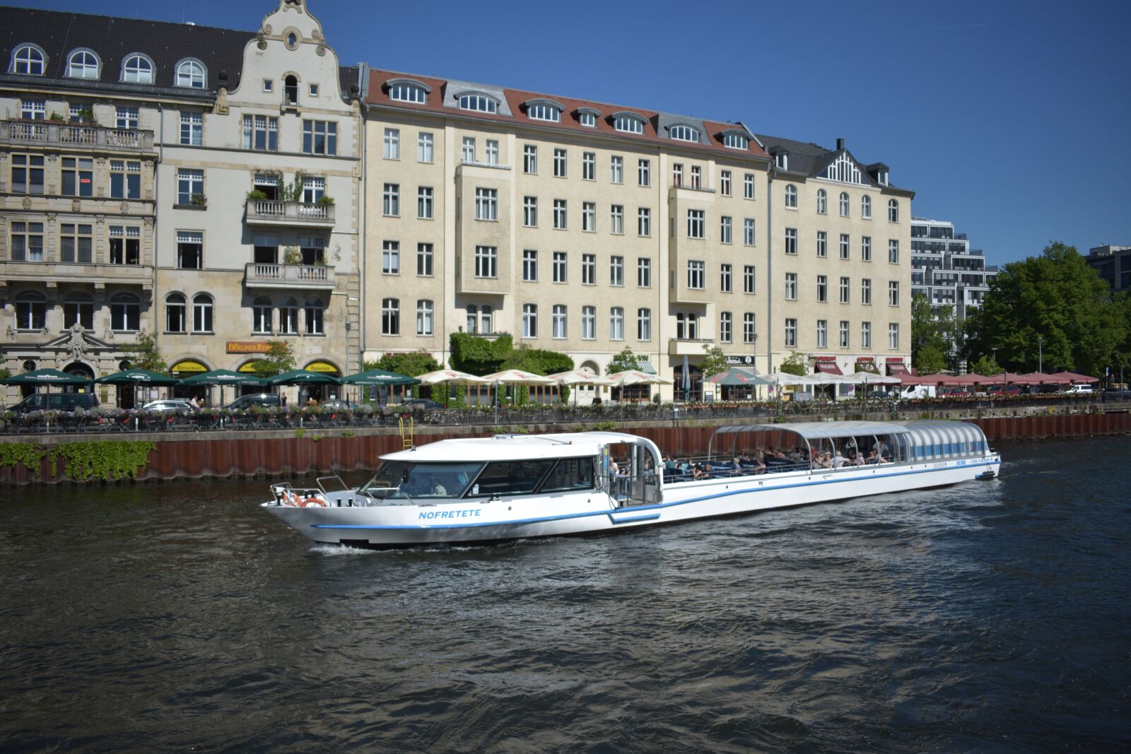 Nikon D3400 sample photo. Spree, shipping, berlin photography