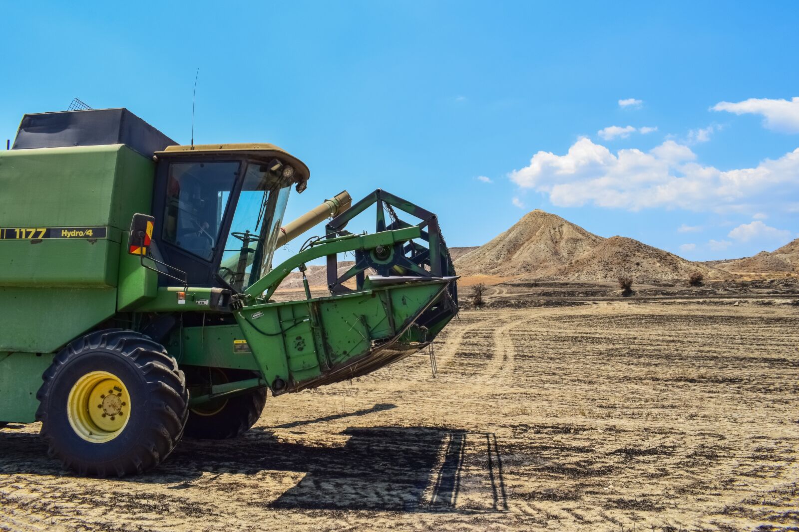 Nikon D3300 sample photo. Harvester, fields, agriculture photography