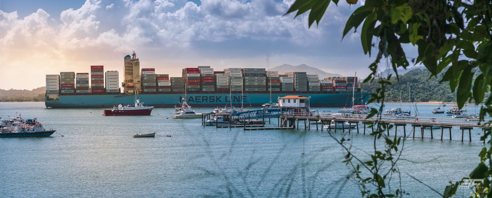 Nikon D3300 sample photo. Boat, ship, ocean photography