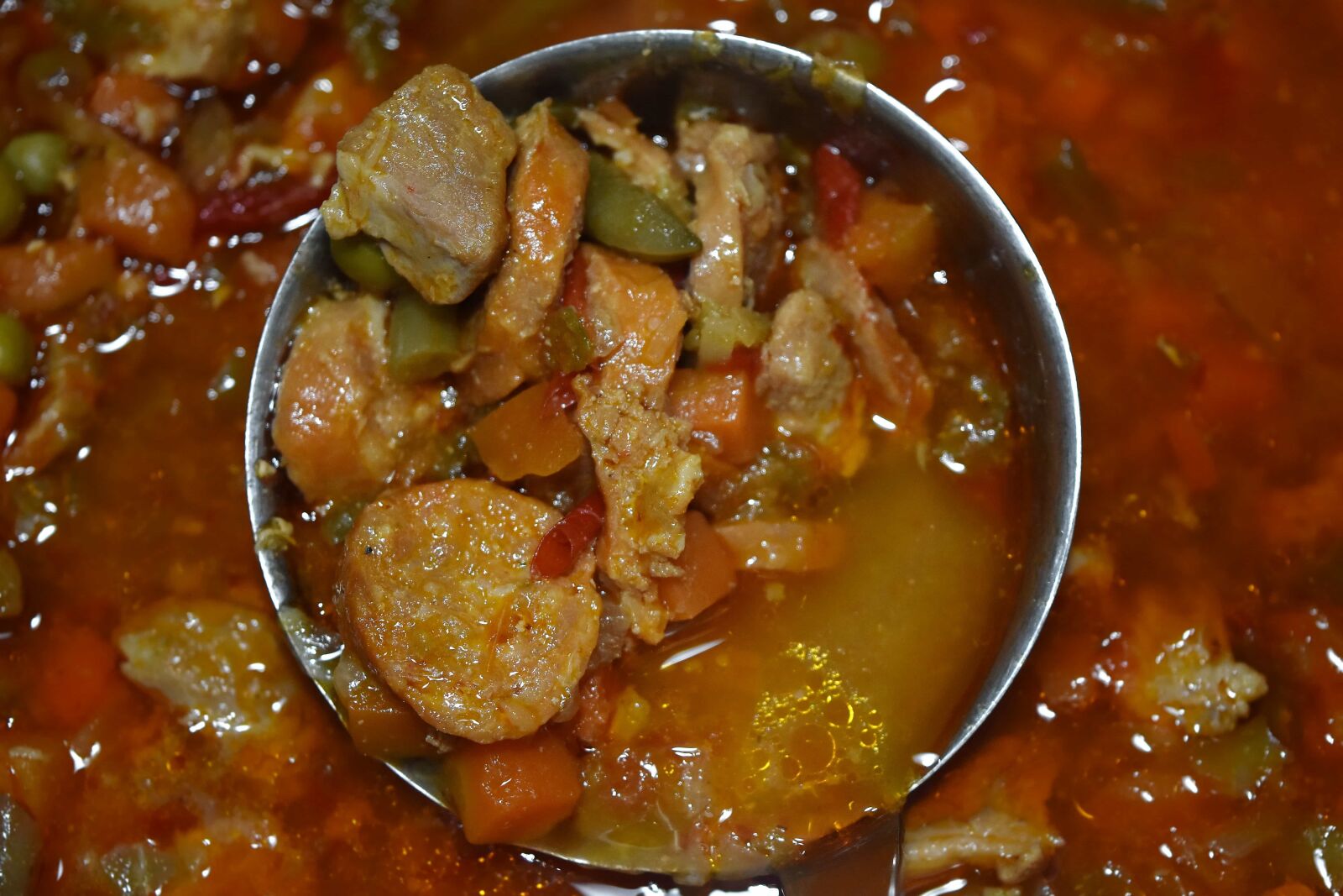 Nikon D5500 sample photo. Chili, delicious, lunch, pepperoni photography