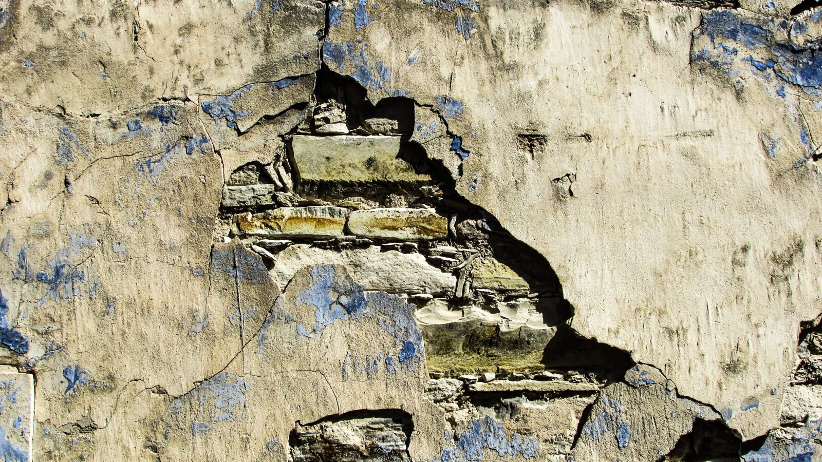 Canon PowerShot SX400 IS sample photo. Wall, damaged, decay photography