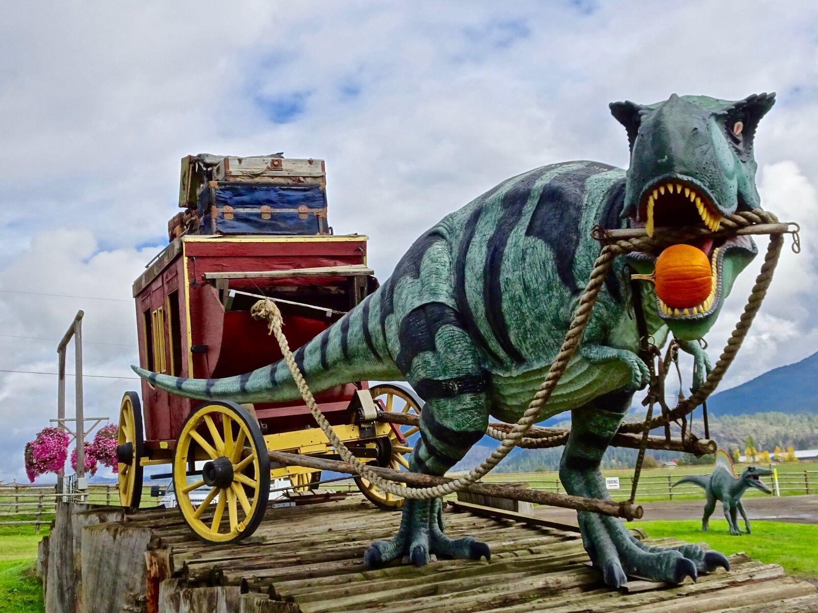 Sony Cyber-shot DSC-HX90V sample photo. Dinosaur, fun, stage coach photography
