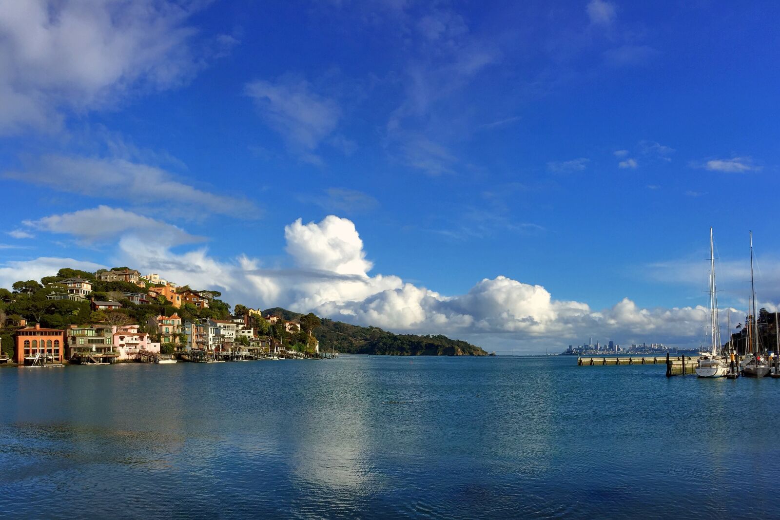 iPhone 6 Plus back camera 4.15mm f/2.2 sample photo. Water, panoramic, travel photography