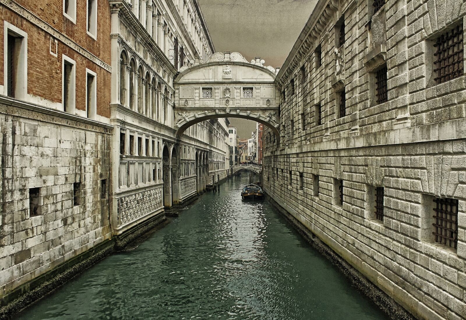 Canon EOS 600D (Rebel EOS T3i / EOS Kiss X5) sample photo. Venice, italy, travel photography