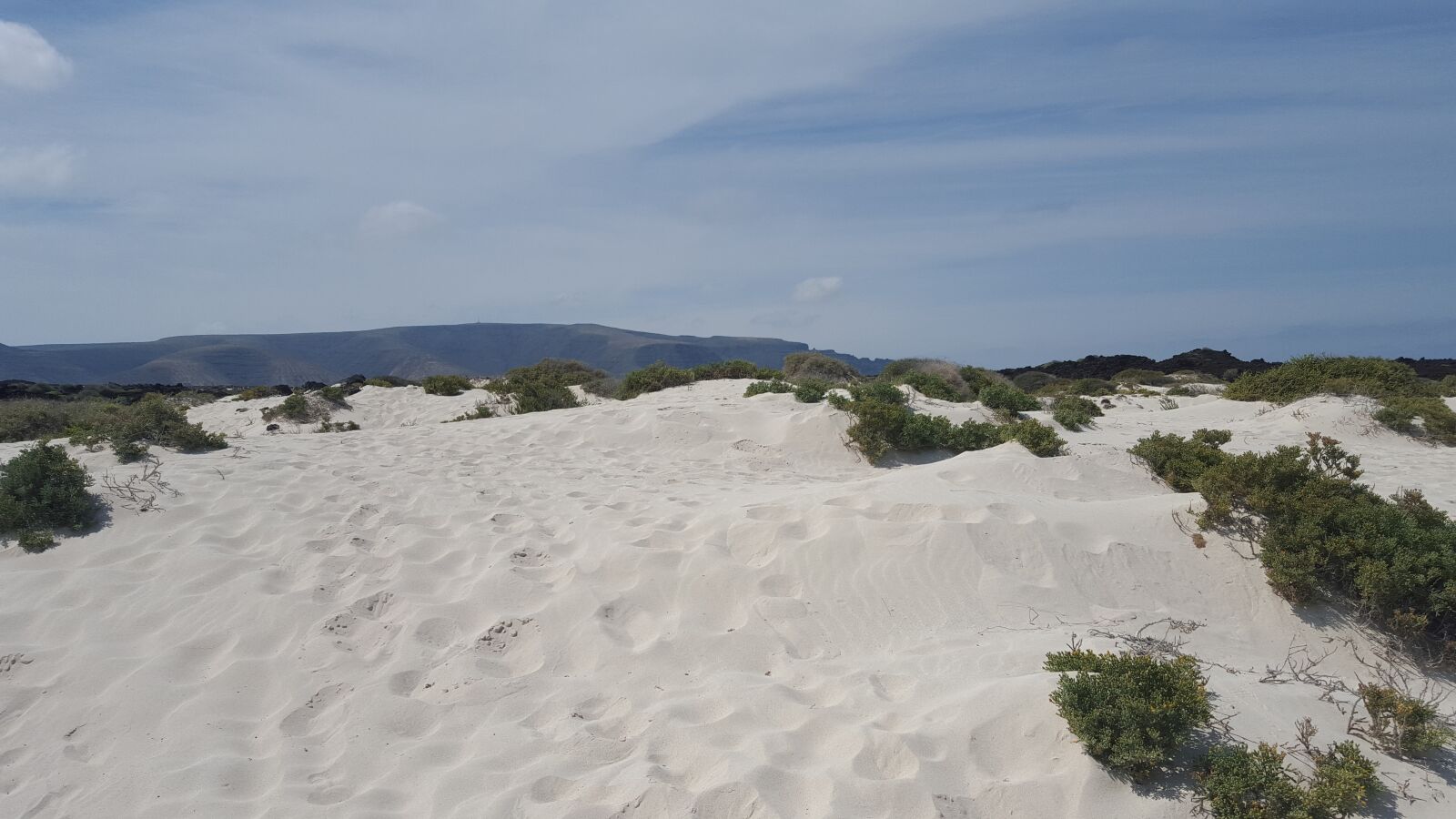 Samsung Galaxy S6 sample photo. The pools, beach, lanzarote photography