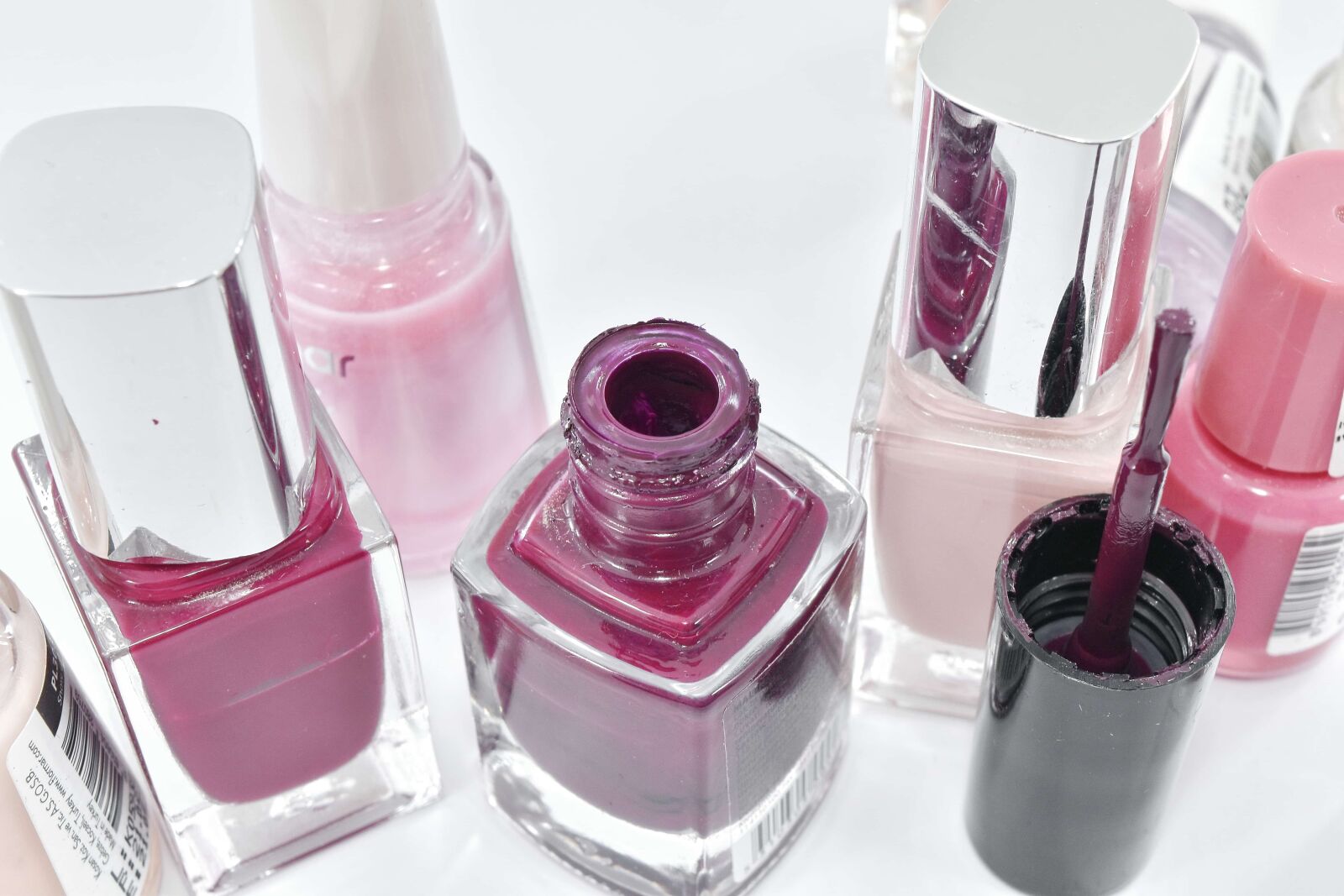 Nikon D5500 sample photo. Accessory, bottles, brush, care photography