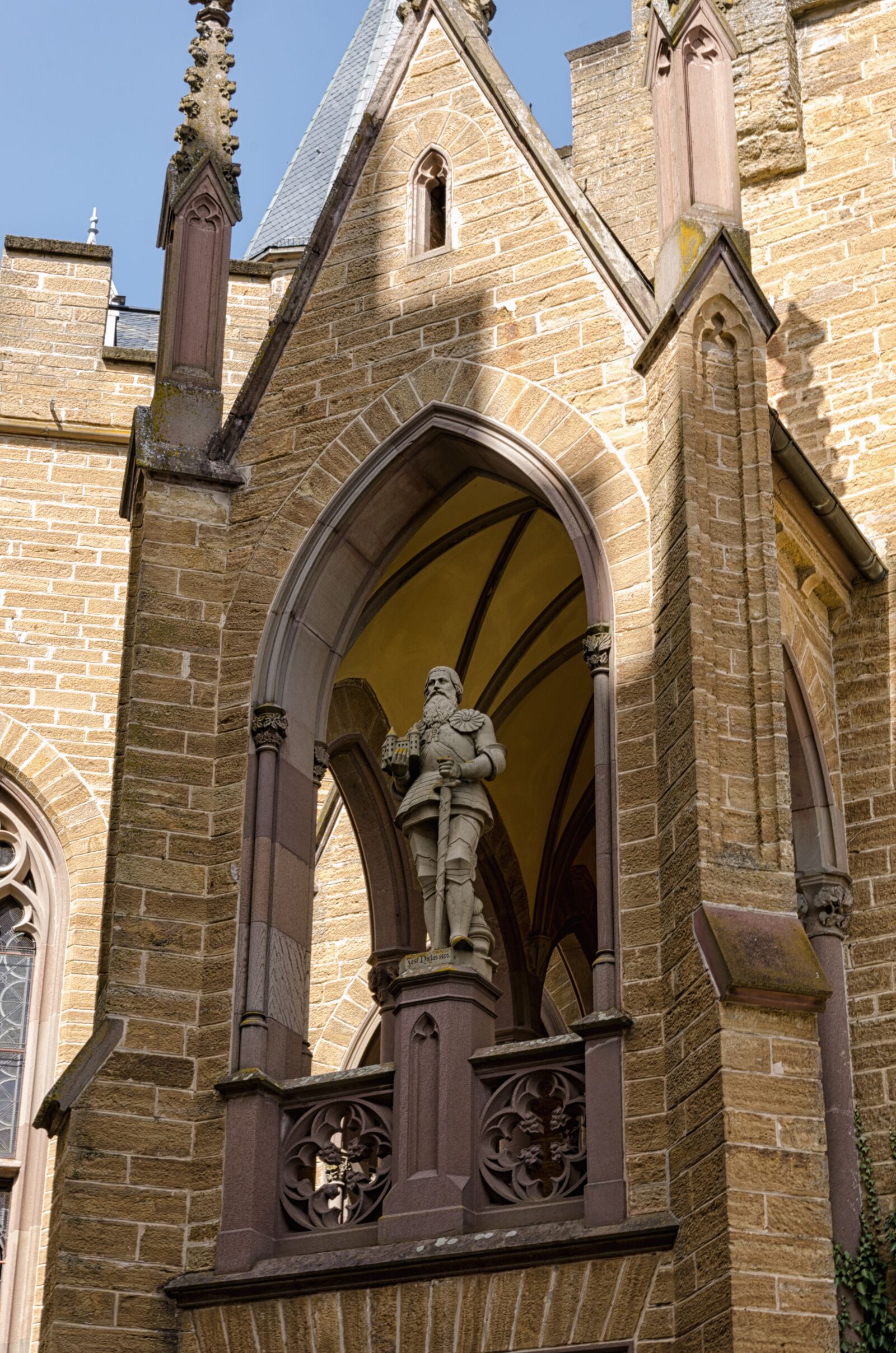 Nikon D5100 sample photo. Architecture, church, gothic photography