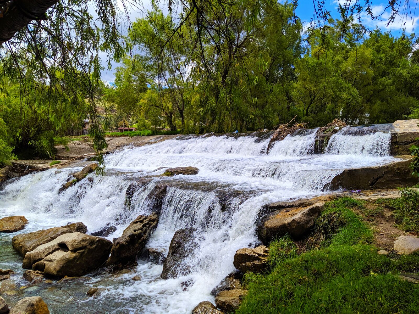 Xiaomi Redmi Note 7 sample photo. River, water, waterfall photography