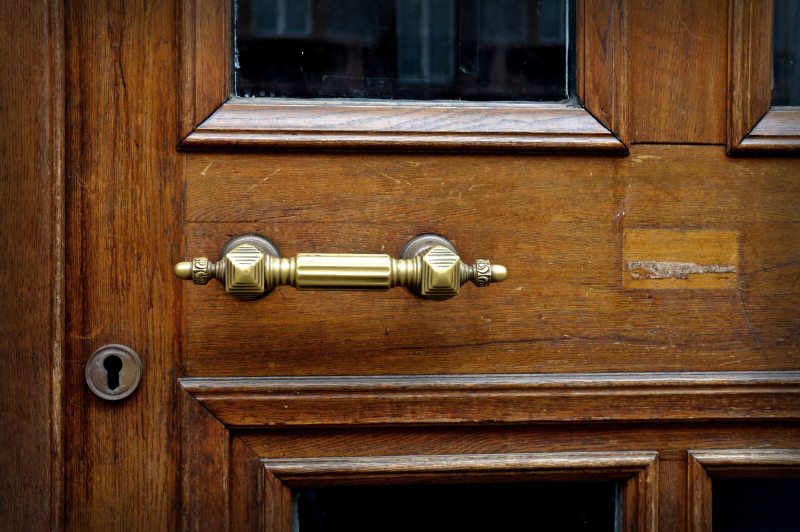 Nikon D3200 sample photo. Door handle, brass, metal photography