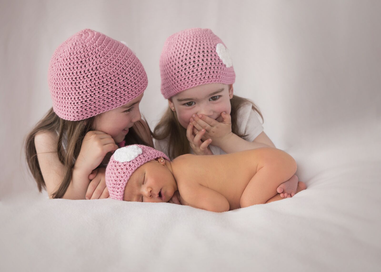 Canon EOS 70D sample photo. Newborn, baby, love photography