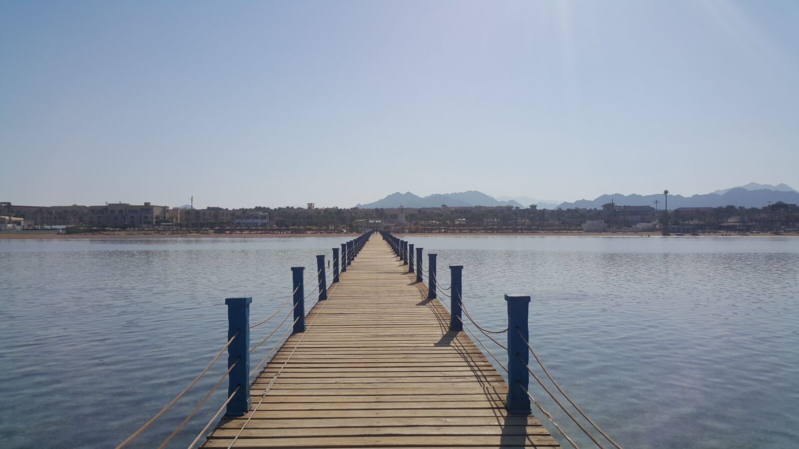 Samsung Galaxy Note4 sample photo. The pier, sea, water photography