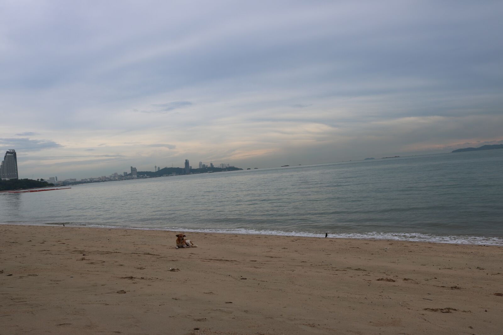 Canon EOS 750D (EOS Rebel T6i / EOS Kiss X8i) sample photo. Beach, soil, sea photography