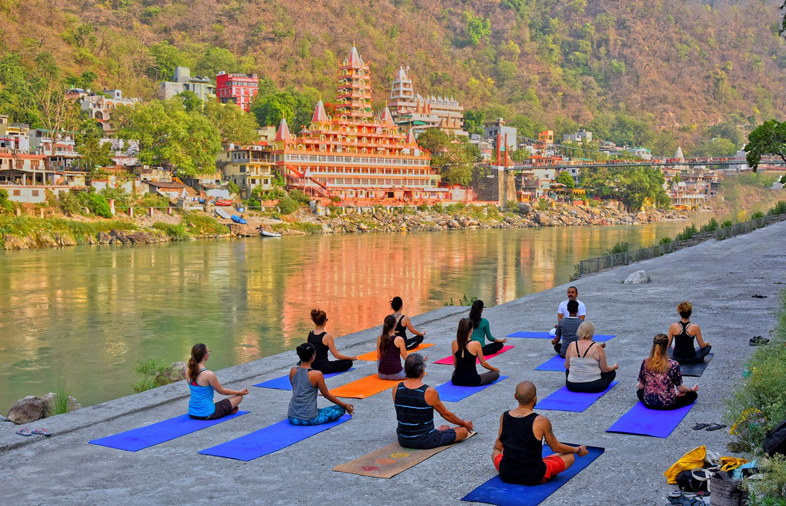 Nikon D810 sample photo. Yoga, himalaya, ri photography