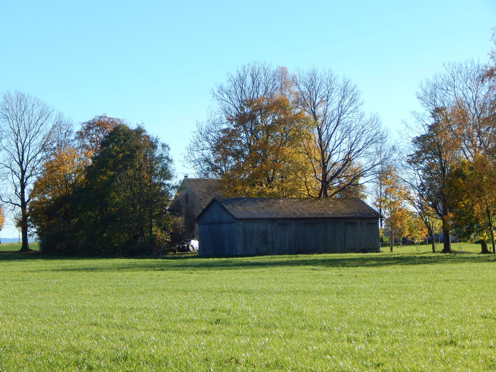 Nikon Coolpix L830 sample photo. Landscape, farm, barn photography