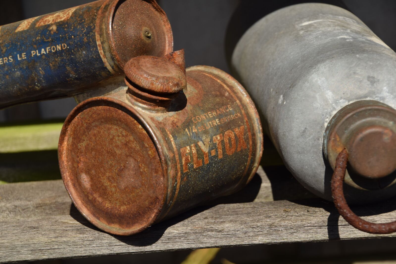 Nikon D3300 sample photo. Hellevoetsluis, tin, bottle photography